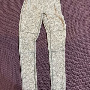 Gymshark Dry Light Gray Patterned Leggings